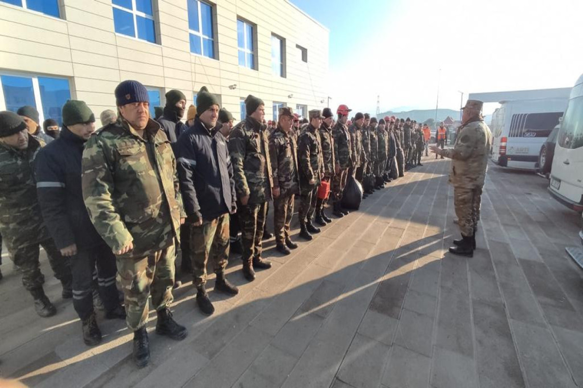 Azerbaijan’s Defence Minister inspects combat activity in liberated areas-VIDEO 