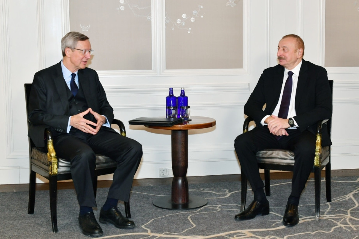 Ilham Aliyev, President of Azerbaijan and  CEO of the German Eastern Business Association, Michael Harms