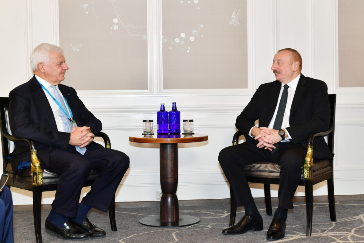President Ilham Aliyev met with CEO of “Leonardo” in Munich-UPDATED 