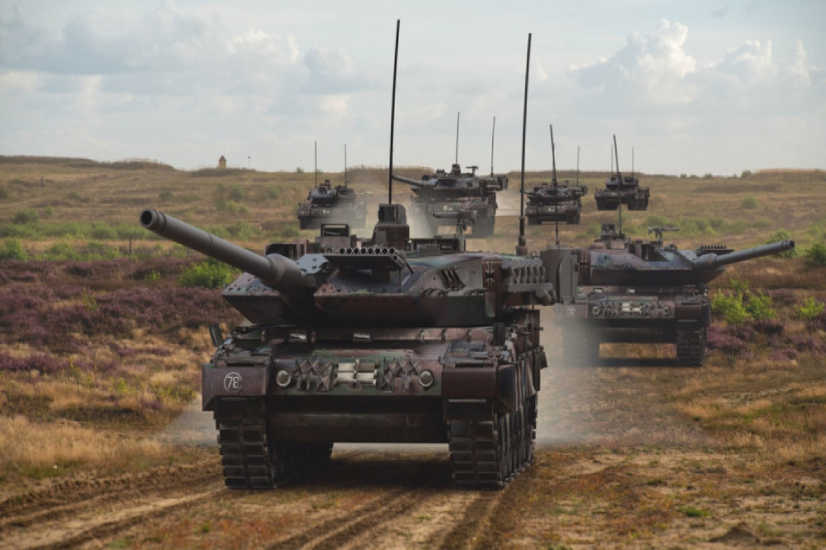 Ukraine plans to buy first tanks from the West in the near future