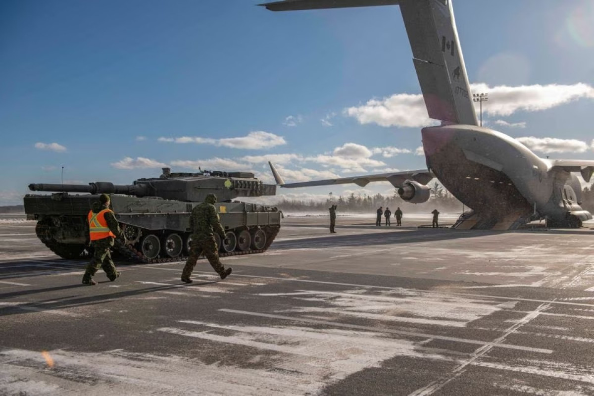 Canada imposes new Russia sanctions, pledges battle tanks to Ukraine