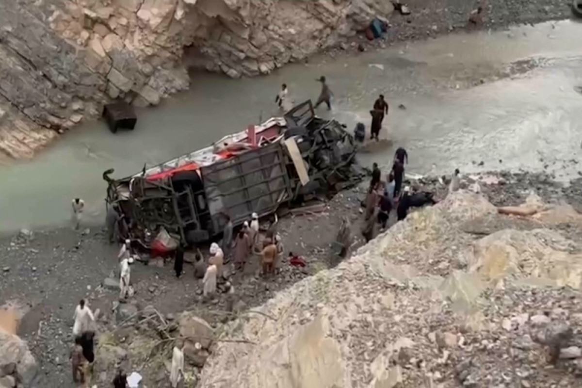 13 killed, 20 injured in road accident in Pakistan's eastern province
