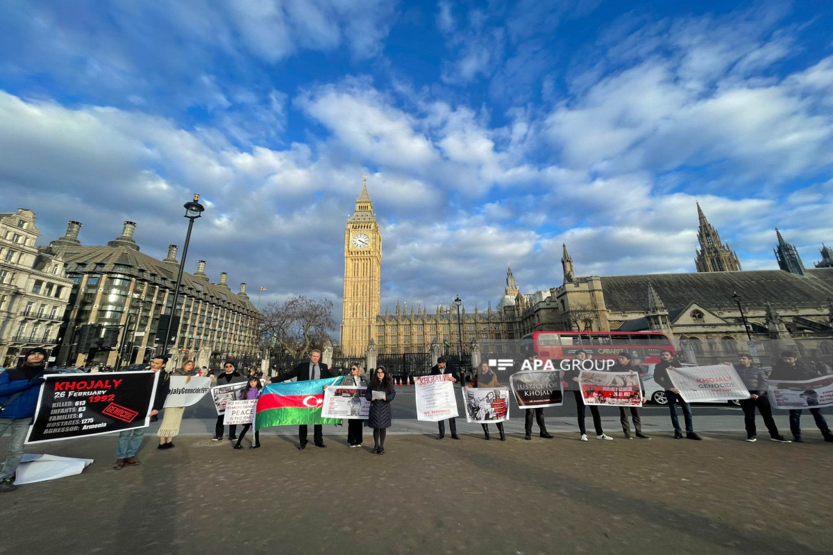 Action commemorating the 31st anniversary of the Khojaly genocide was held in front of the British Parliament-PHOTO 