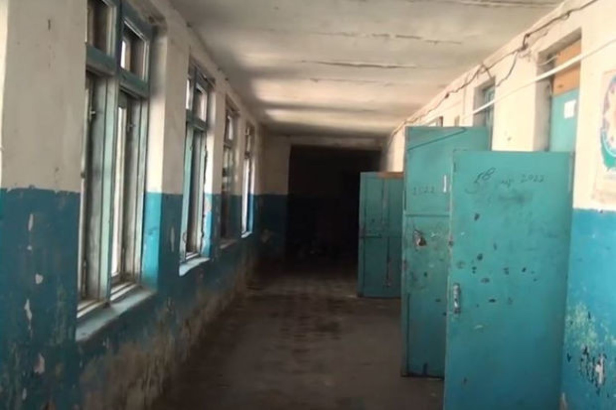 More than 800 schools in Azerbaijan are in an emergency situation