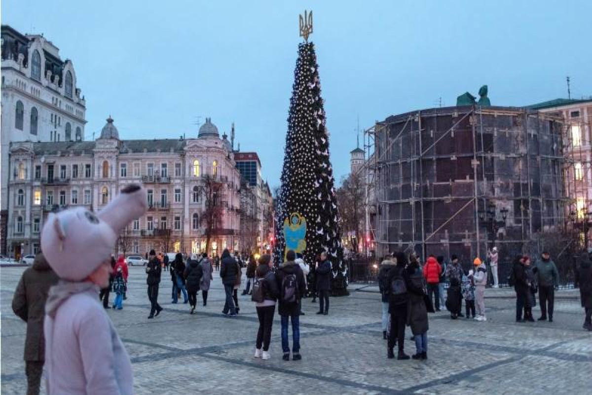 Governor: Air raid sirens sound in Kyiv region
