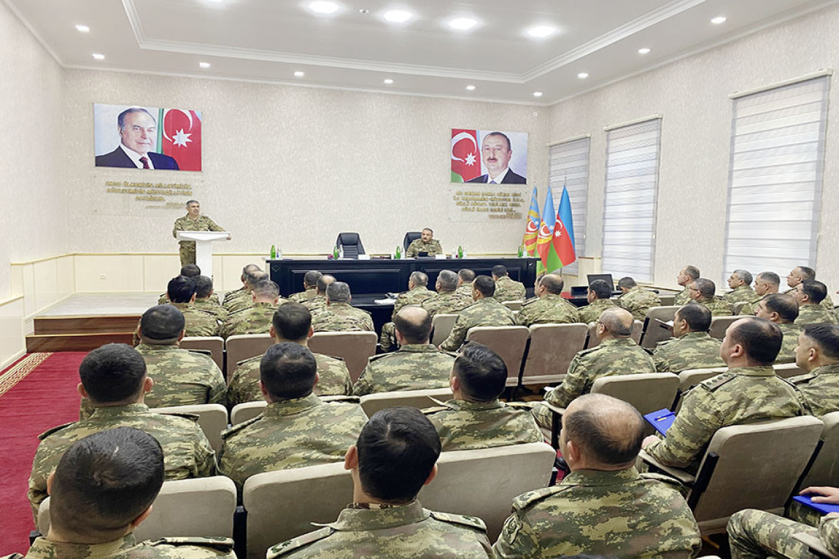 Defense Minister visited the Land Forces-PHOTO 