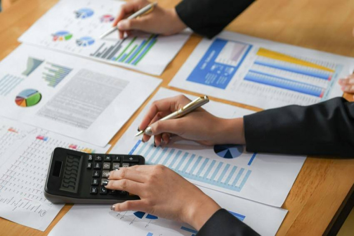 Azerbaijan increases salary of employees of organizations financed from the state budget by 15 percent