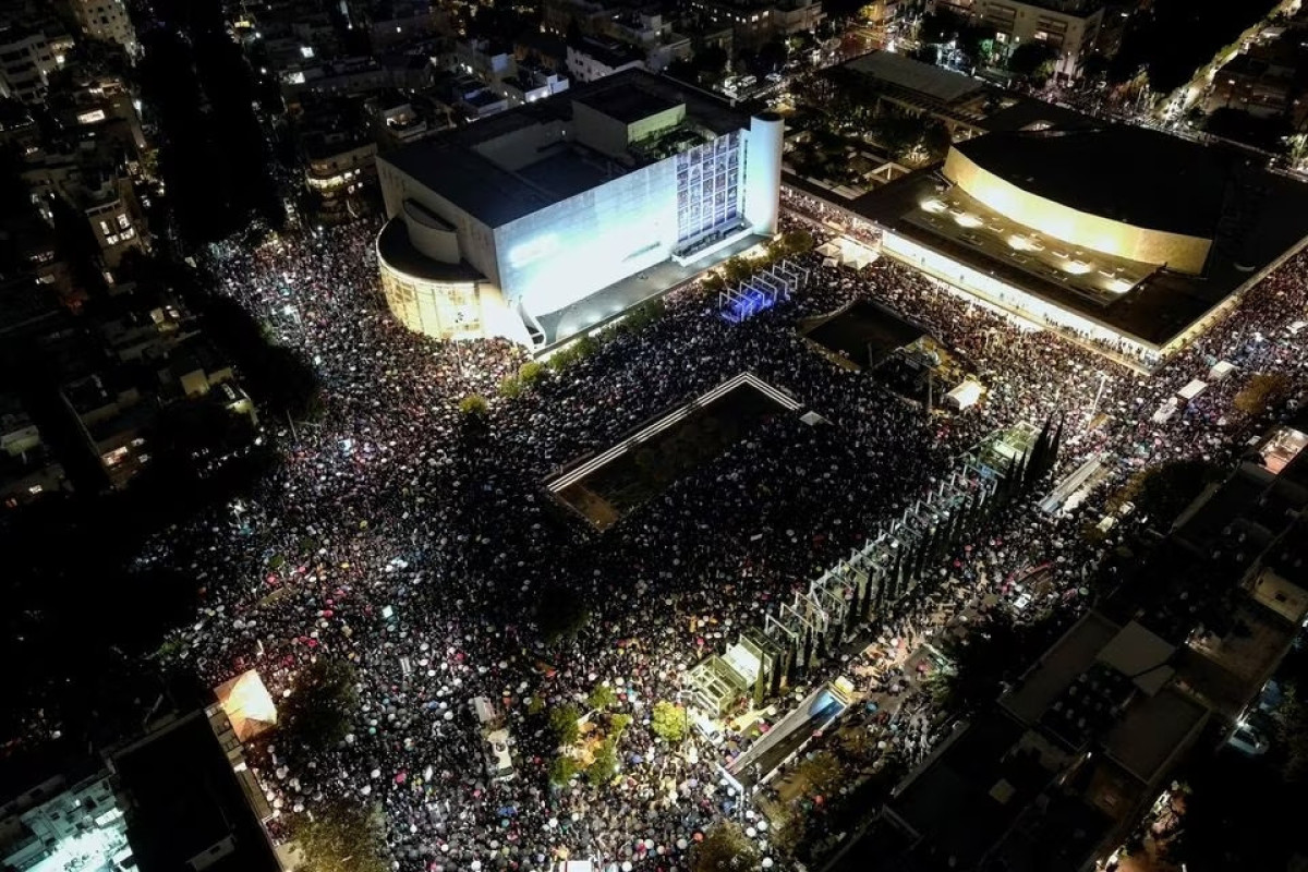 Israelis rally in three cities against Netanyahu legal reforms