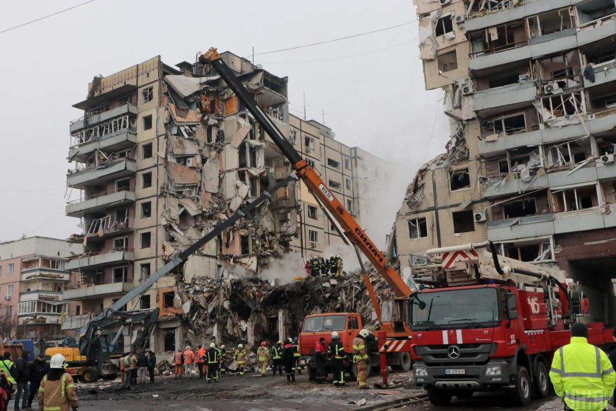 Zelensky says deaths in Dnipro topped 30