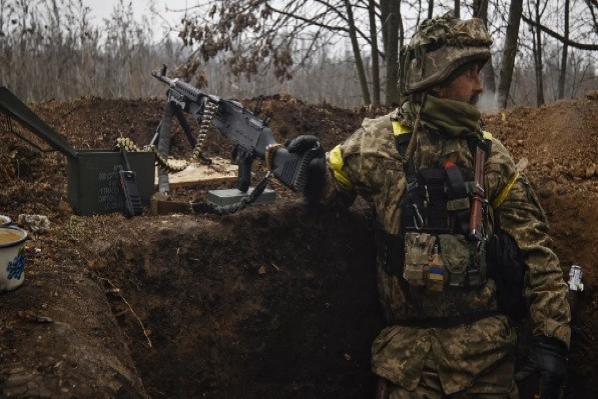 Cambodia starts training Ukrainian deminers