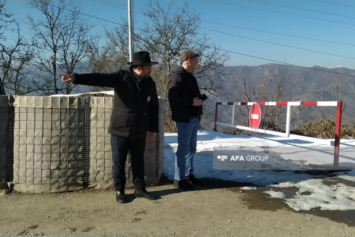 Canadian journalist and Georgian blogger also follows the protest held on Lachin-Khankandi road-PHOTO 