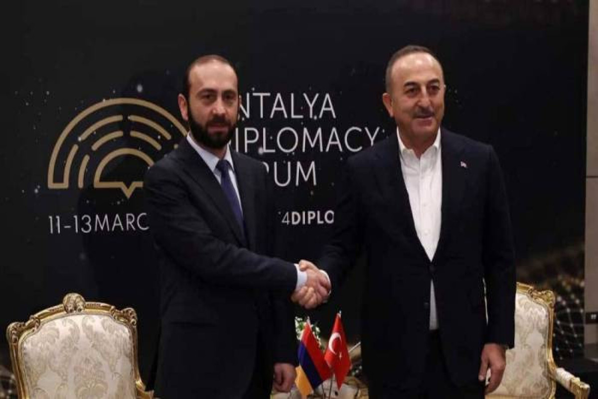Mevlut Cavusoglu, Foreign Minister of Turkiye and  Armenian Foreign Minister Ararat Mirzoyan