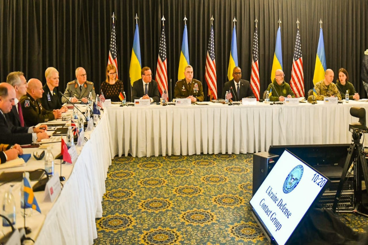 Ukraine Defense Contact Group holds meeting-PHOTO 