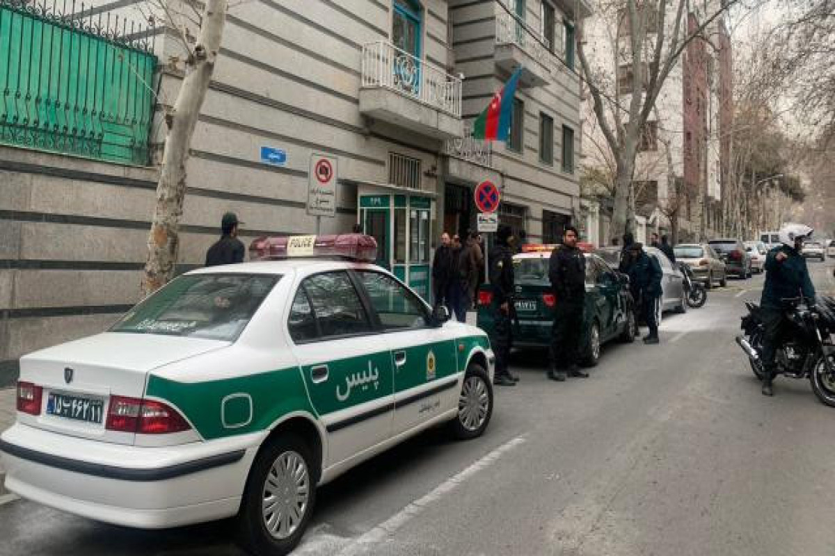 Employees of Azerbaijan Embassy in Iran being evacuated