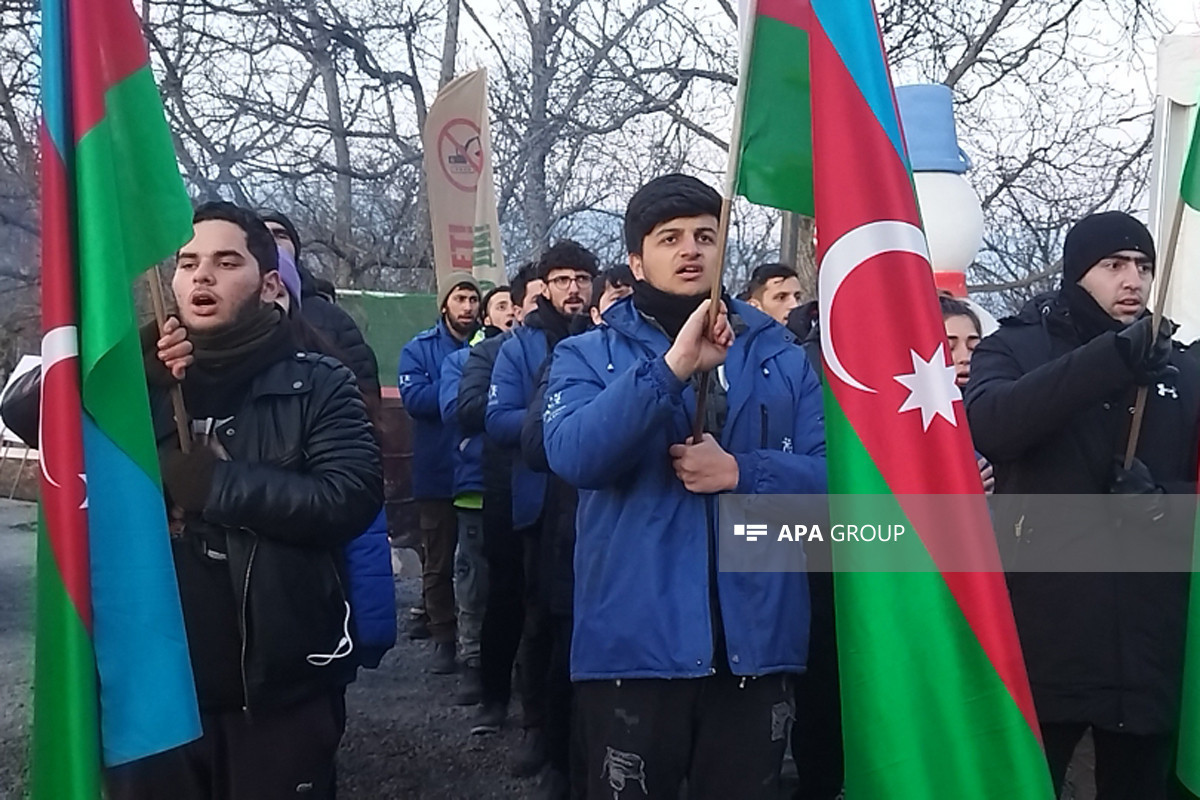 Peaceful protests of Azerbaijani eco-activists on Lachin–Khankandi road enter 50th day-PHOTO 