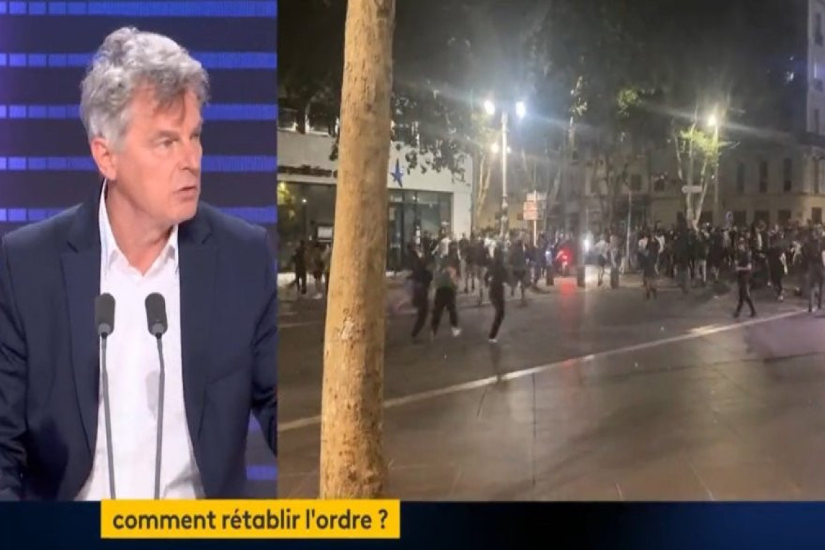 French politician suggests disconnecting social networks during unrest — radio station