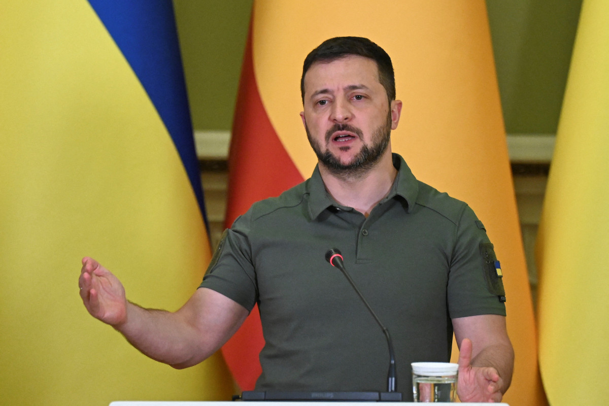Zelensky says he's afraid to lose bipartisan support in the US