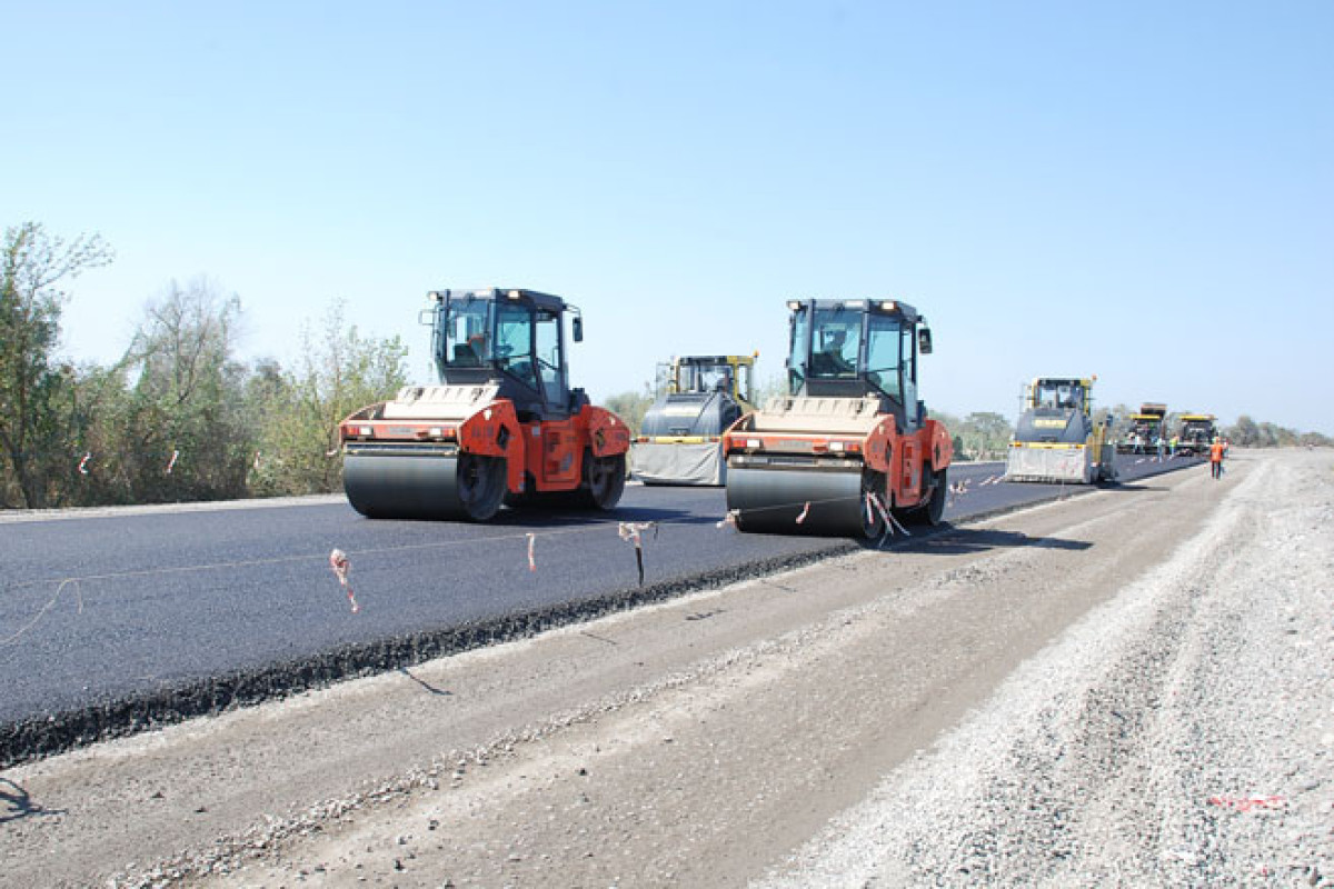 Azerbaijani President allocates AZN 6.4m for construction of road in Zardab