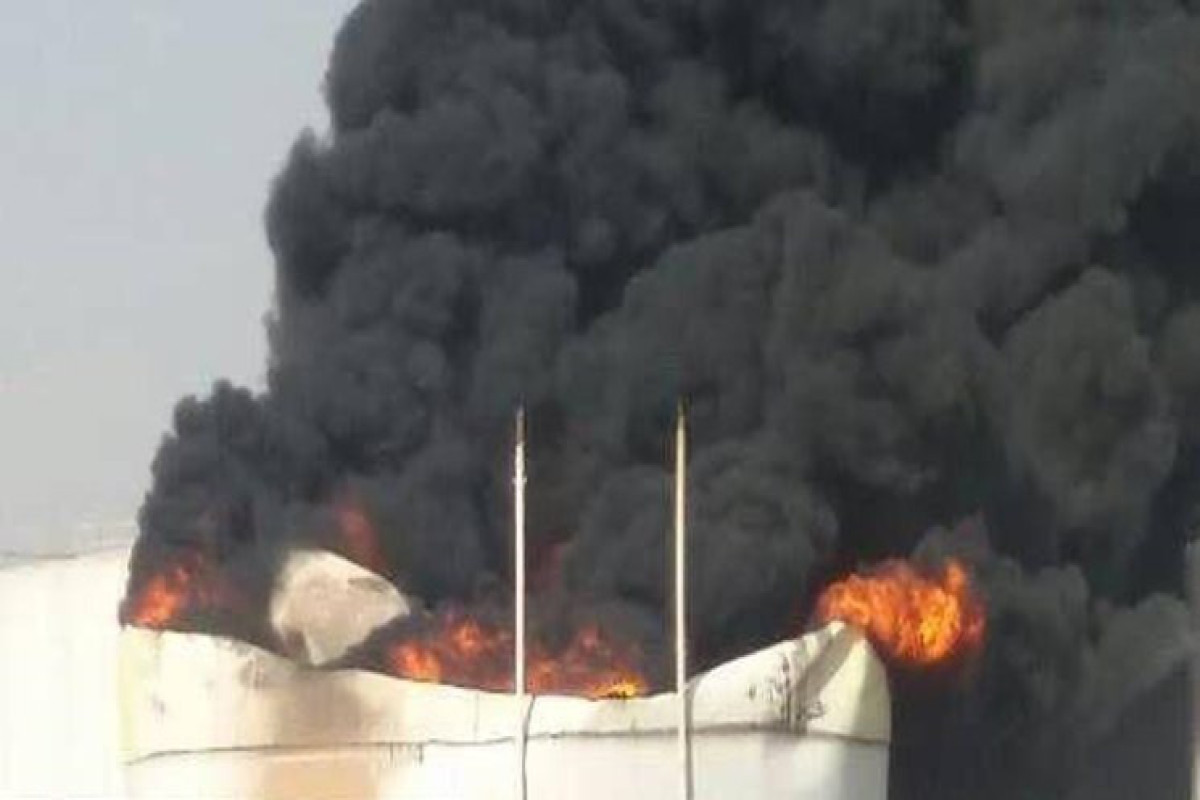 Strong fire broke out in Iran factory, left 4 injured