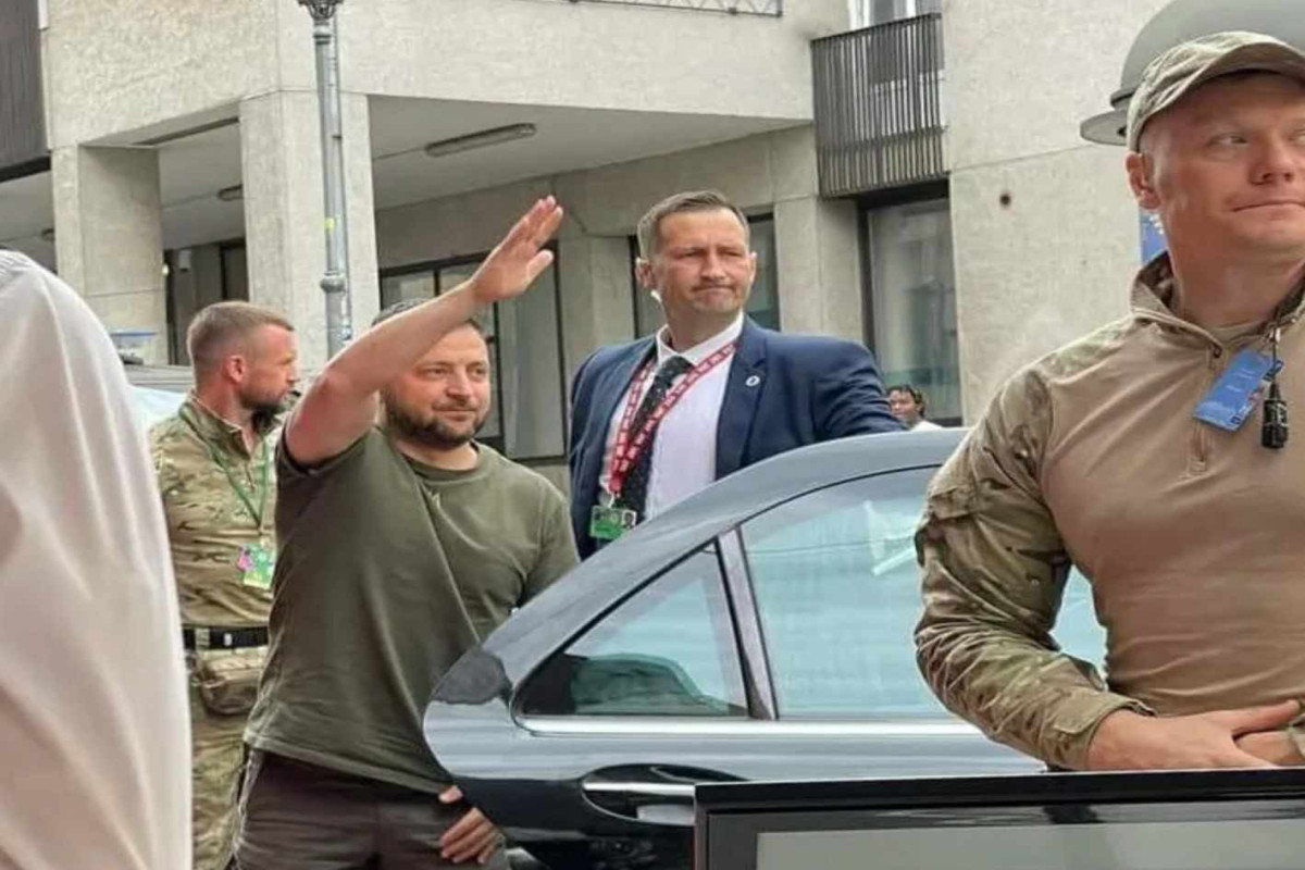 President Zelensky arrives in Vilnius