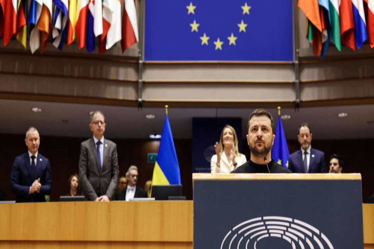 Estonian prime minister backs US decision to provide cluster munitions to Ukraine