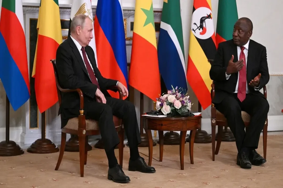 Russian President Vladimir Putin and South African President Cyril Ramaphosa