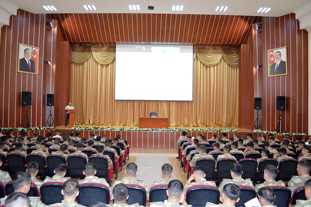 Azerbaijan Army holds graduation ceremonies of Reserve Officer Training Course