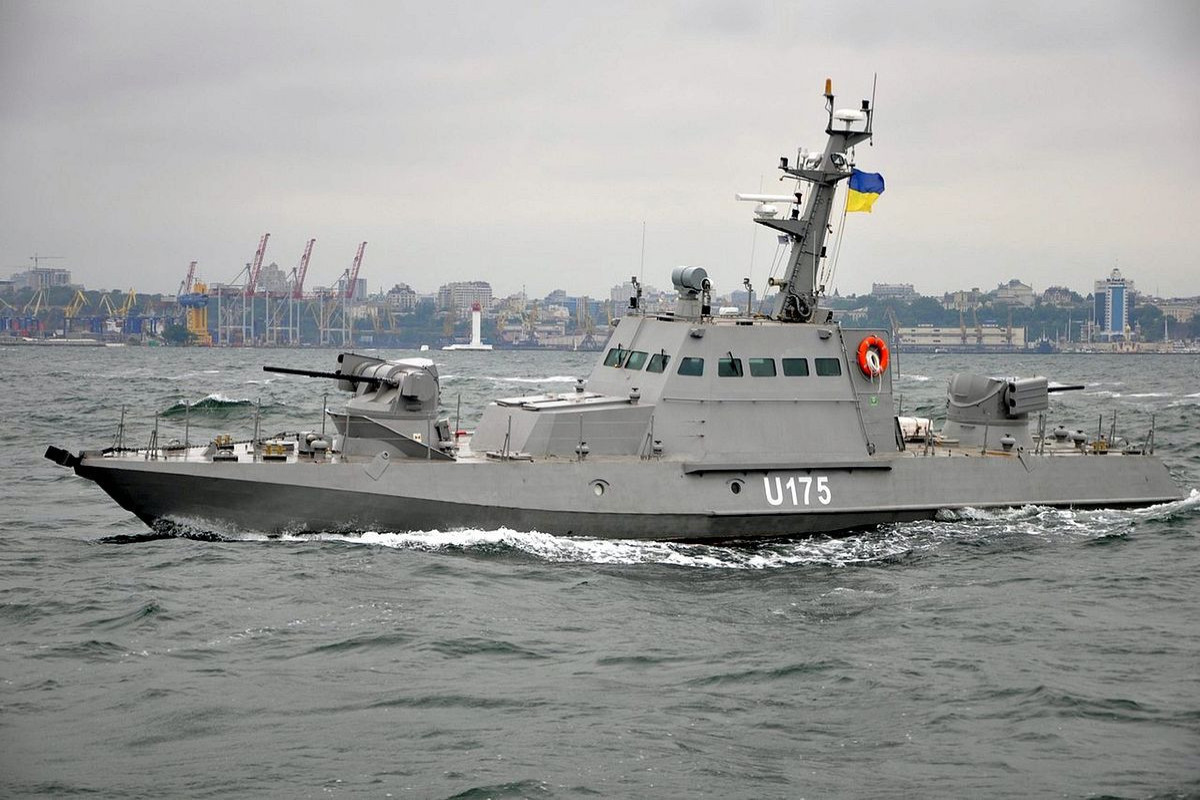 Ukraine declared ships sailing to Russian ports in the Black Sea as military targets
