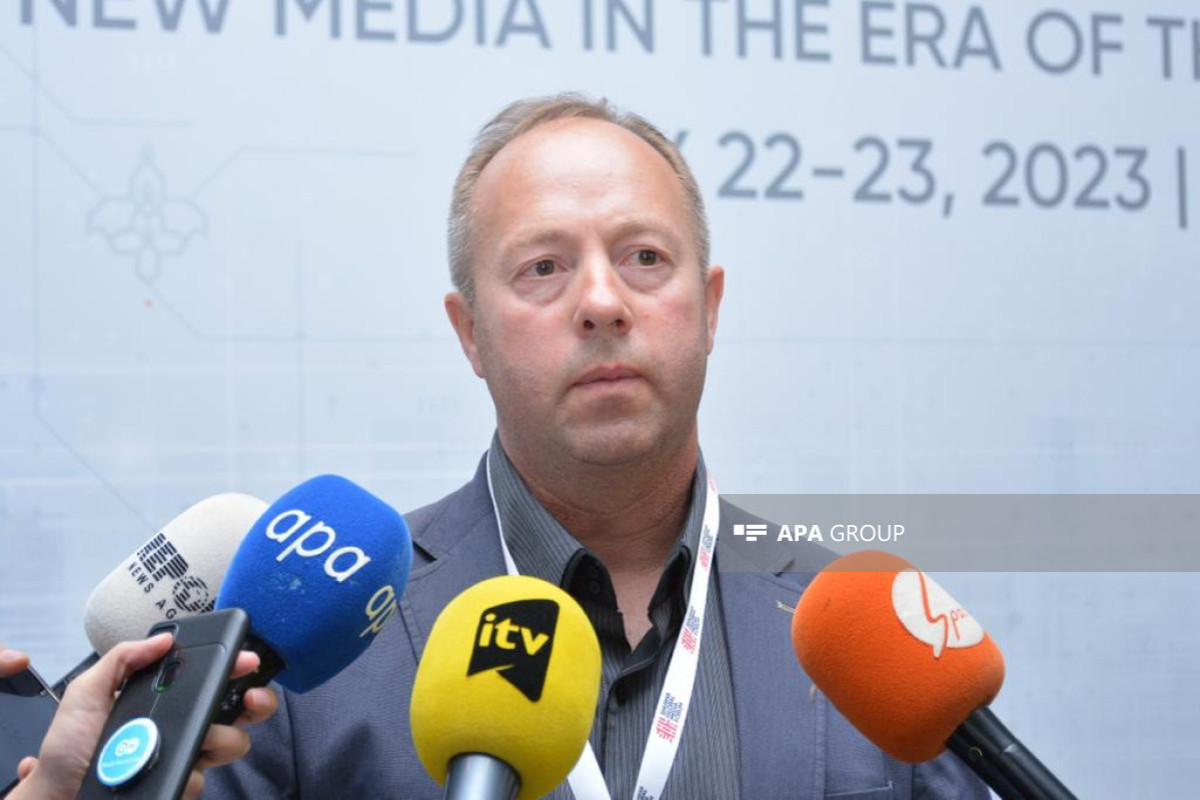 Richardas Lapaitis, Lithuanian journalist