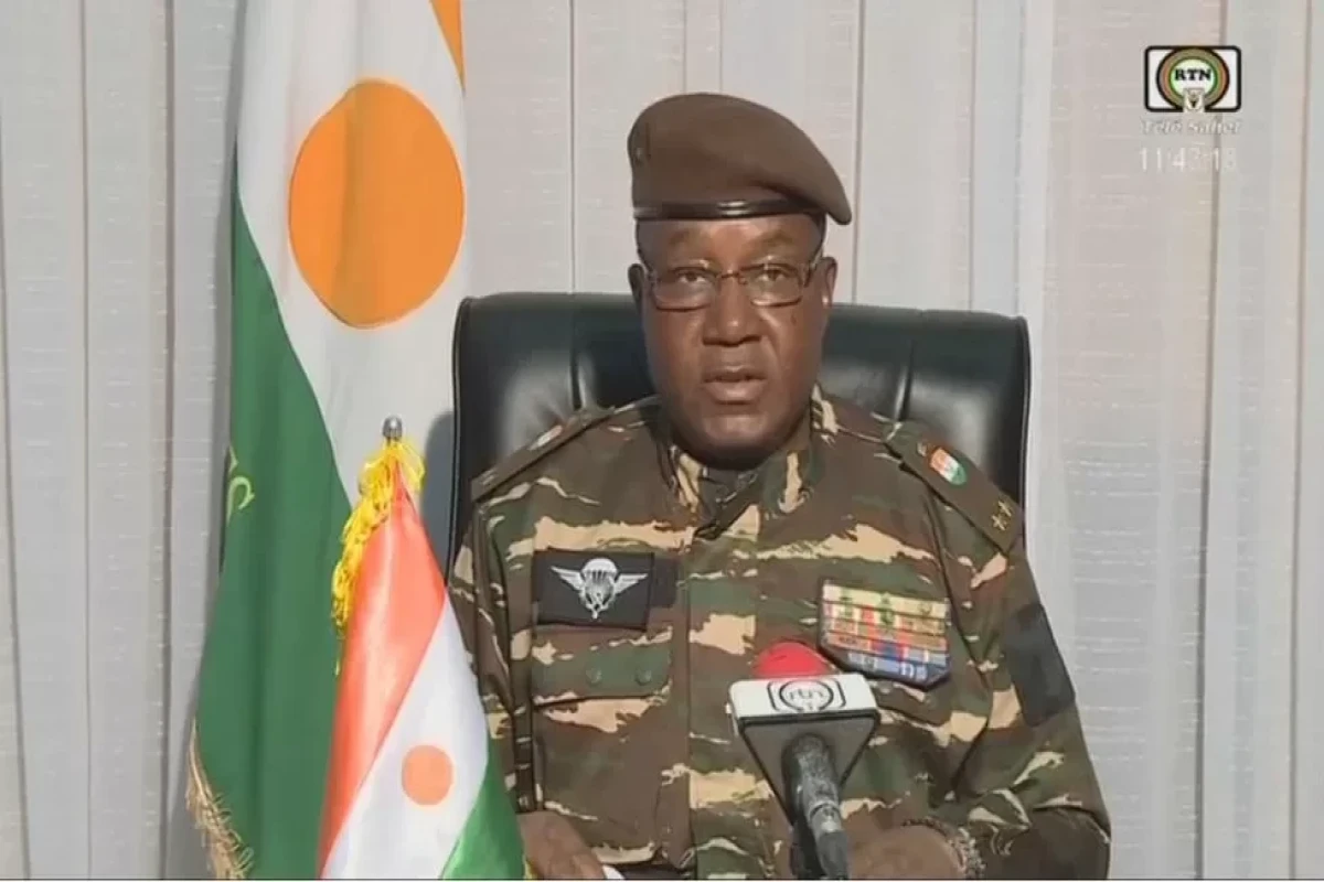 US offers 'unflagging support' to ousted leader of Niger