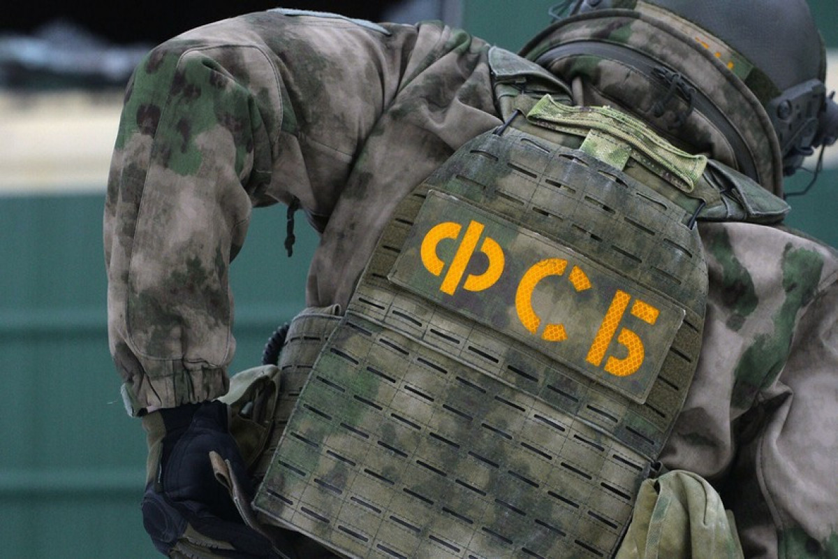 Russia's FSB says U.S. NSA penetrated thousands of Apple phones in spy plot