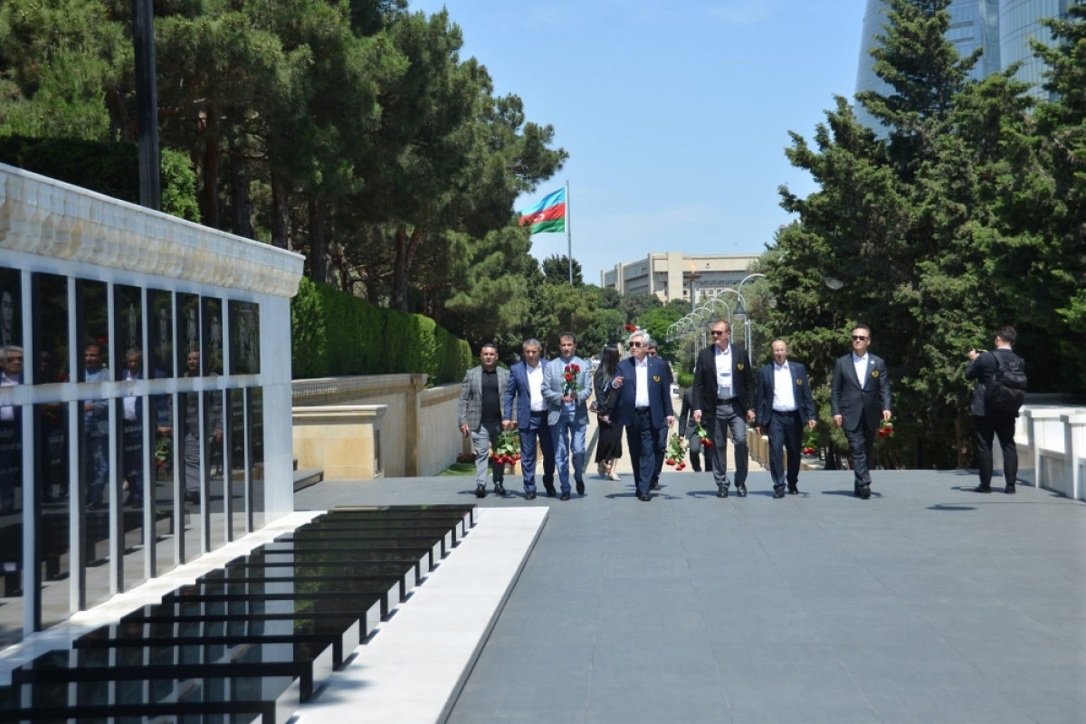 Delegation of Baku 2023 World Taekwondo Championships pays respect to National Leader Heydar Aliyev and Azerbaijani martyrs-PHOTO 