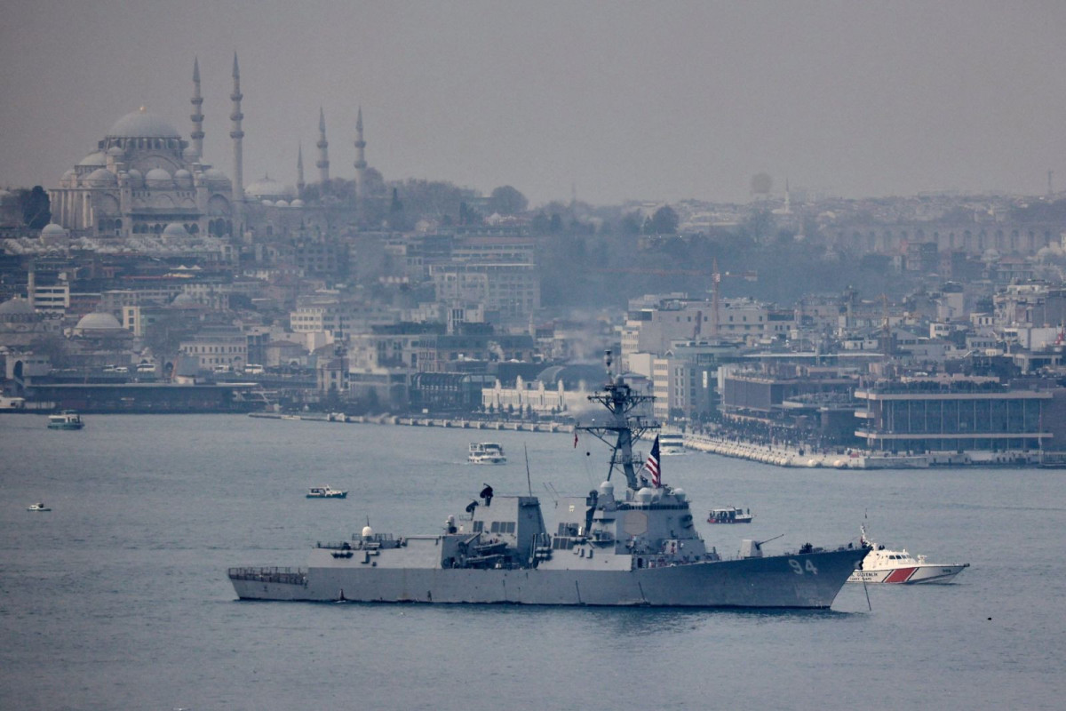 Chinese warship passed in 'unsafe manner' near destroyer in Taiwan Strait, US says