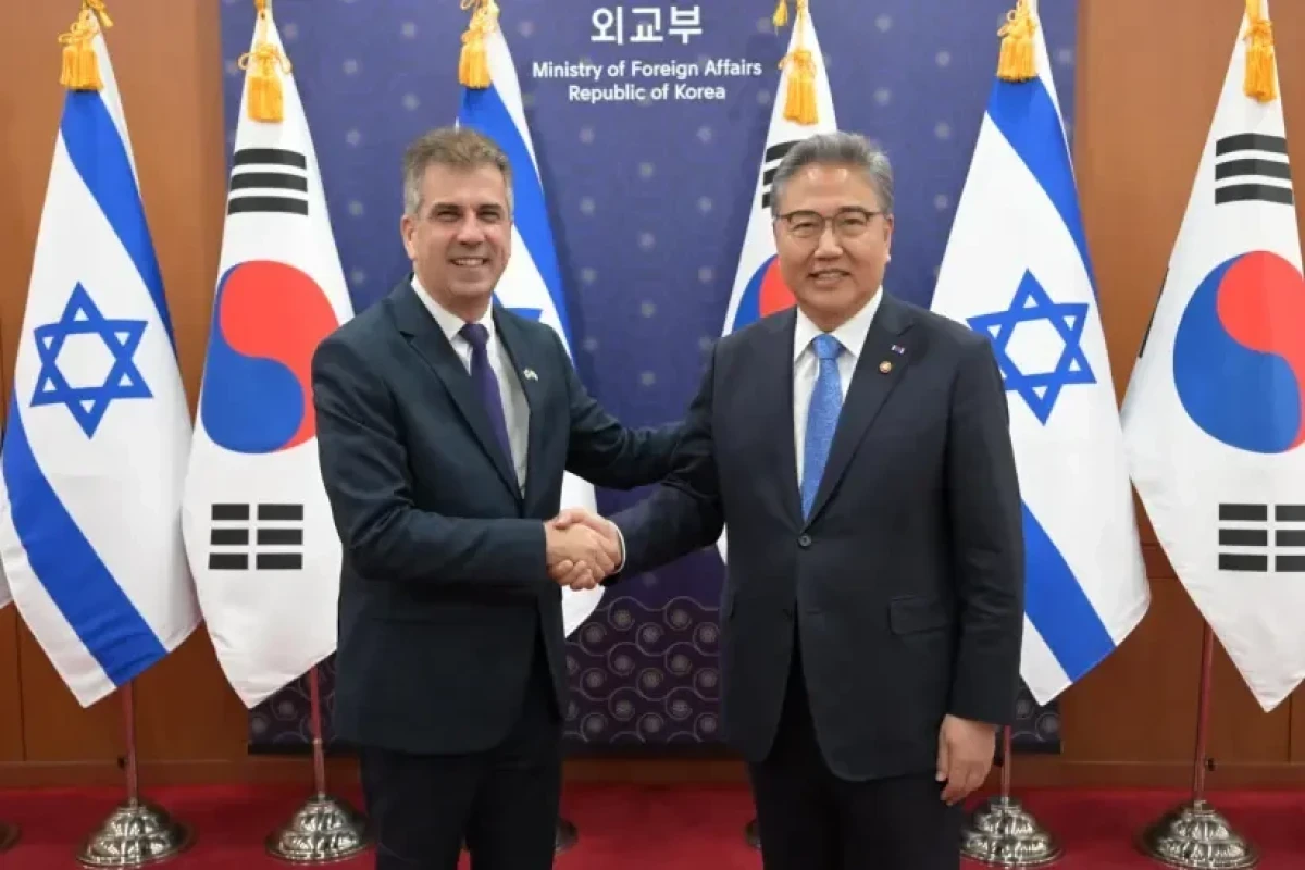 Israel's FM compared Iran with North Korea