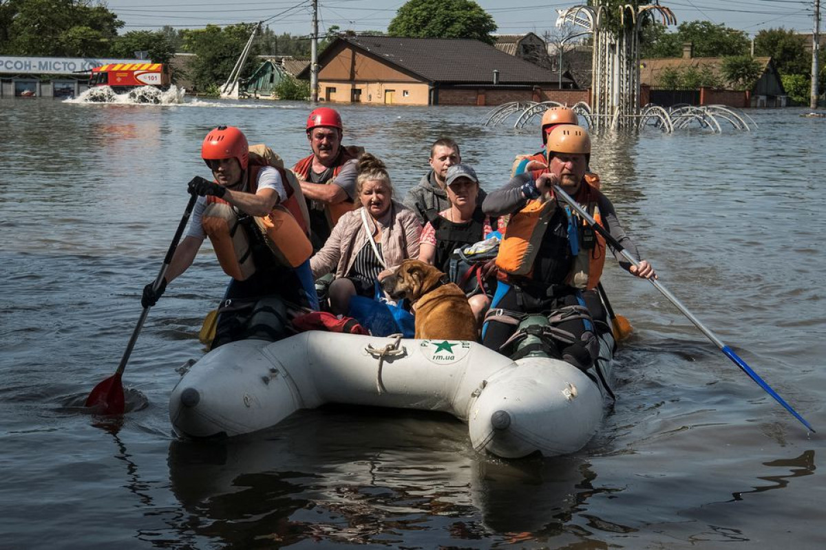 Ukrainians face homelessness, disease as floodwaters crest from destroyed dam