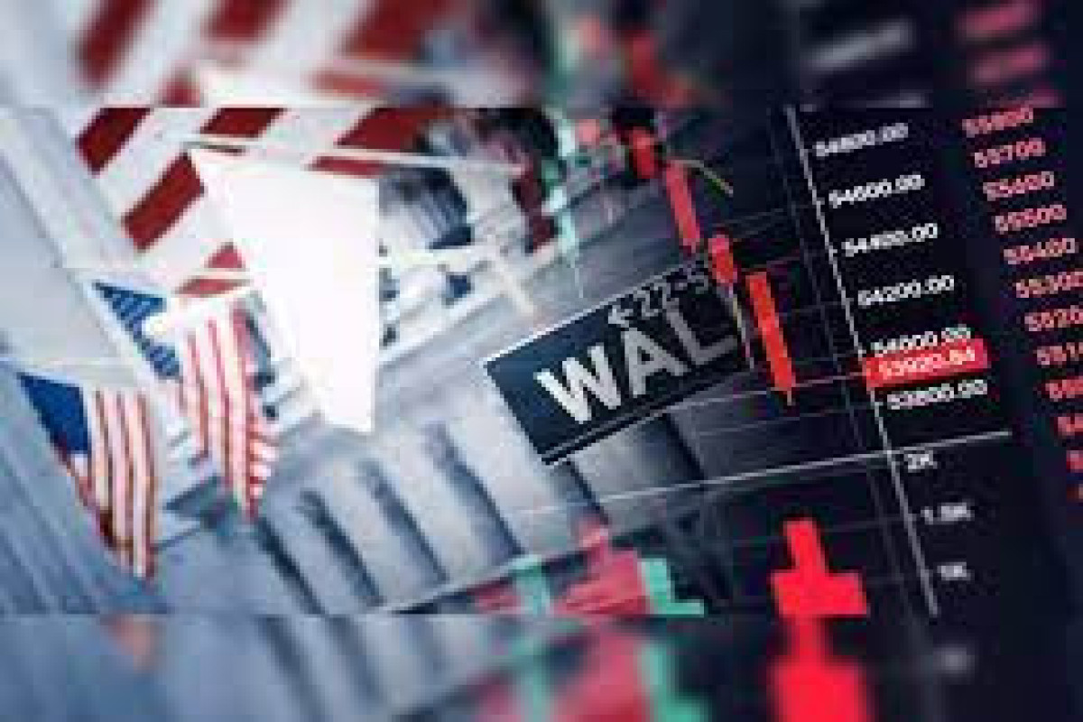U.S. stocks close higher amid debate over Fed's next move