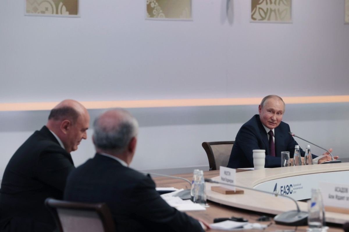 Prime Minister Ali Asadov attends meeting of CIS Council of Heads of Government with Russian President Vladimir Putin