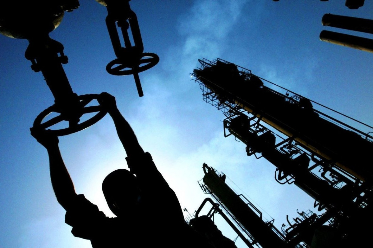 Oil slides more than $1 on China growth uncertainties