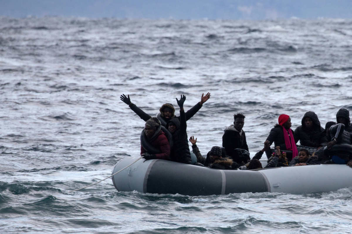 At least 35 people drown after dinghy sinks en route to Canary Islands - MEDIA