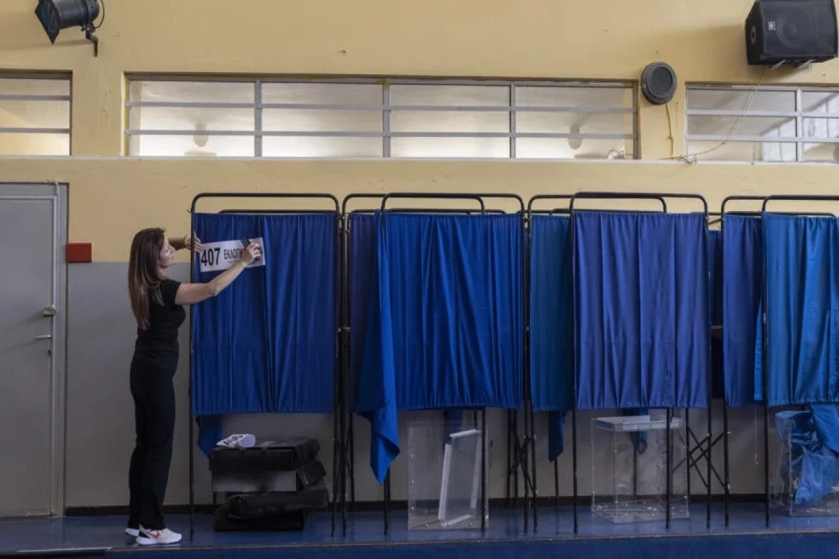 Greeks vote in second general election in 5 weeks