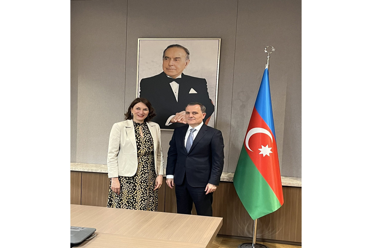 Azerbaijani FM meets with UNESCO Chairperson of Executive Board and Assistant Director-General -UPDATED 