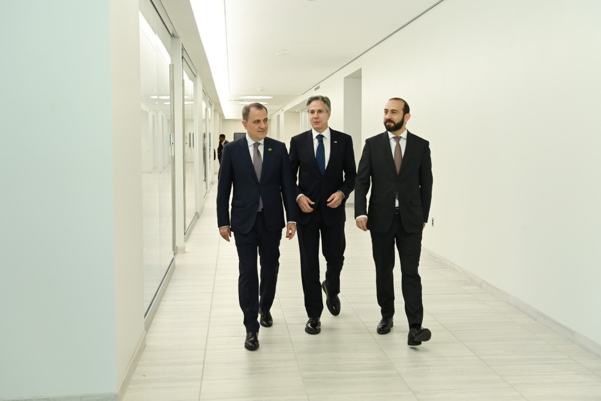 Meeting of Azerbaijani, and Armenian FMs with the participation of Blinken kicks off