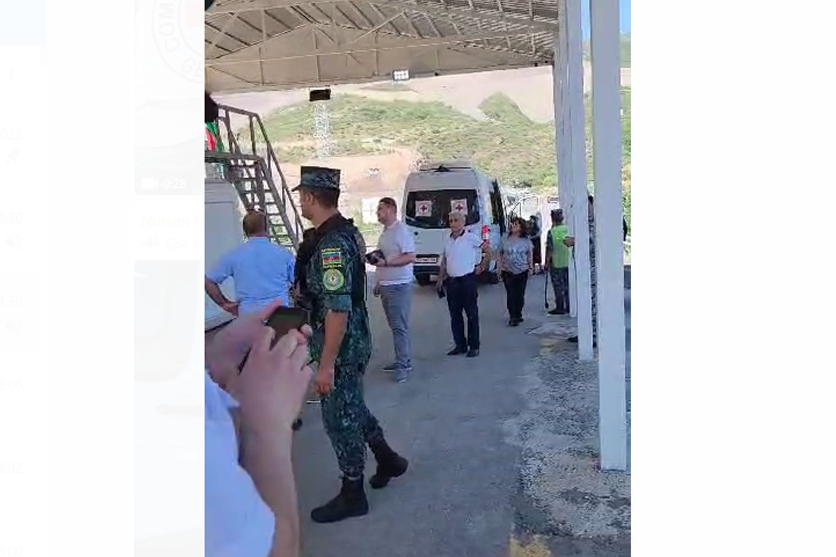 Armenian residents of Karabakh pass freely through the Lachin checkpoint-VIDEO 