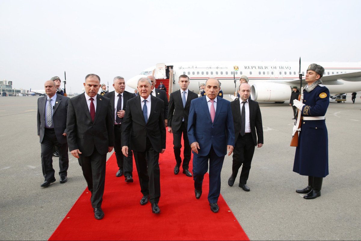 President of Iraq pays a visit to Azerbaijan