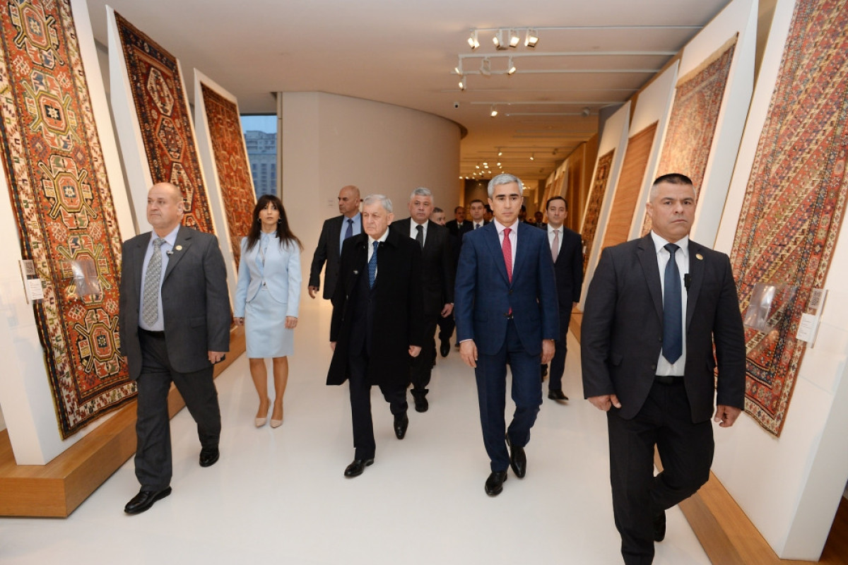 President of Iraq Abdullatif Jamal Rashid visits Heydar Aliyev Center-PHOTO 