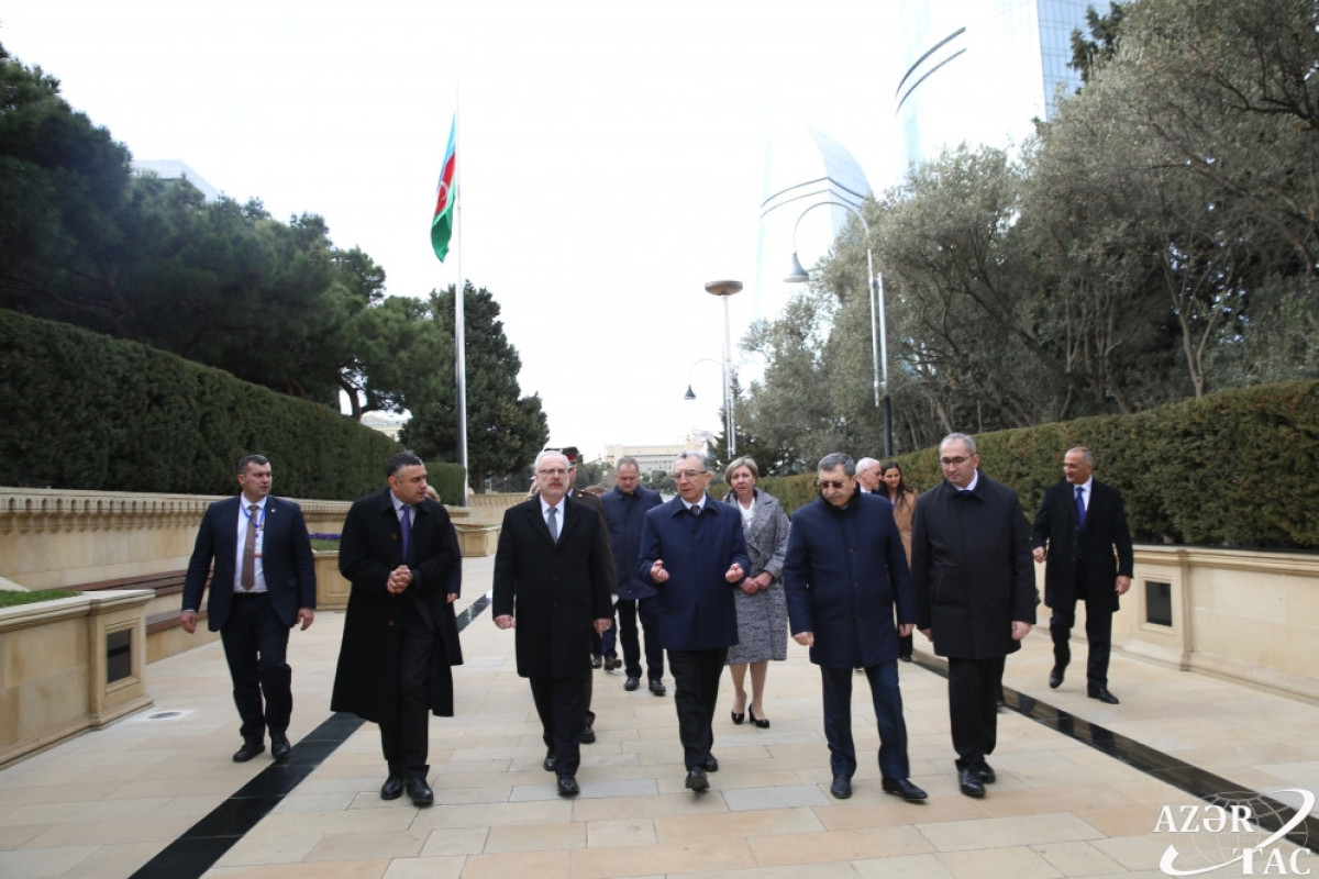 Latvian President Egils Levits pays respect to Azerbaijani martyrs