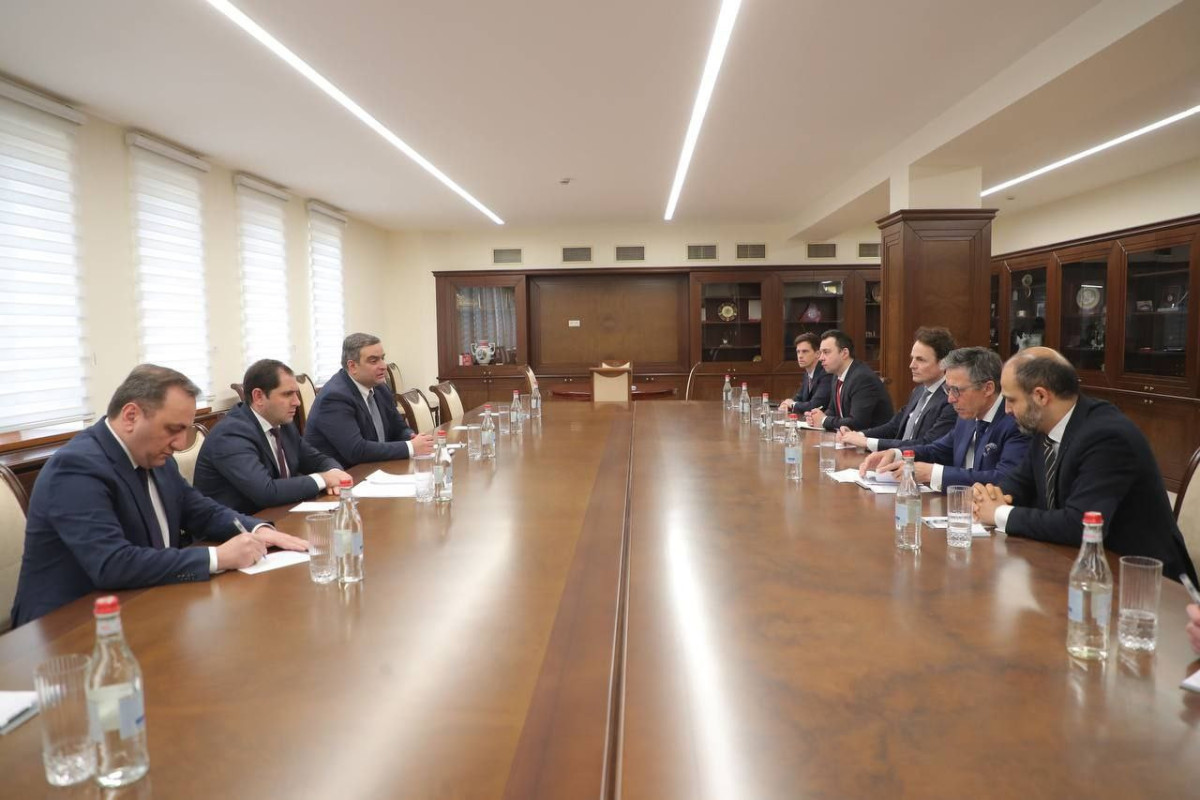 Former Secretary-General of NATO visits Armenia