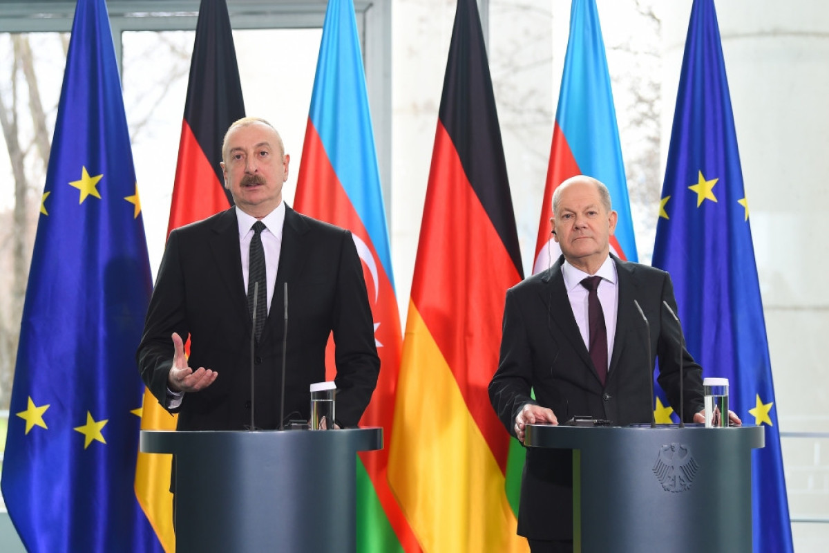 Ilham Aliyev, President of Azerbaijan, German Chancellor Olaf Scholz