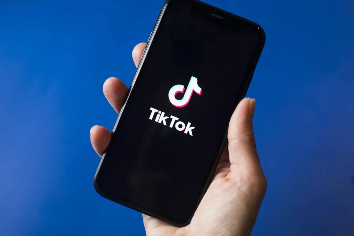 UK bans TikTok on government phones over security concerns