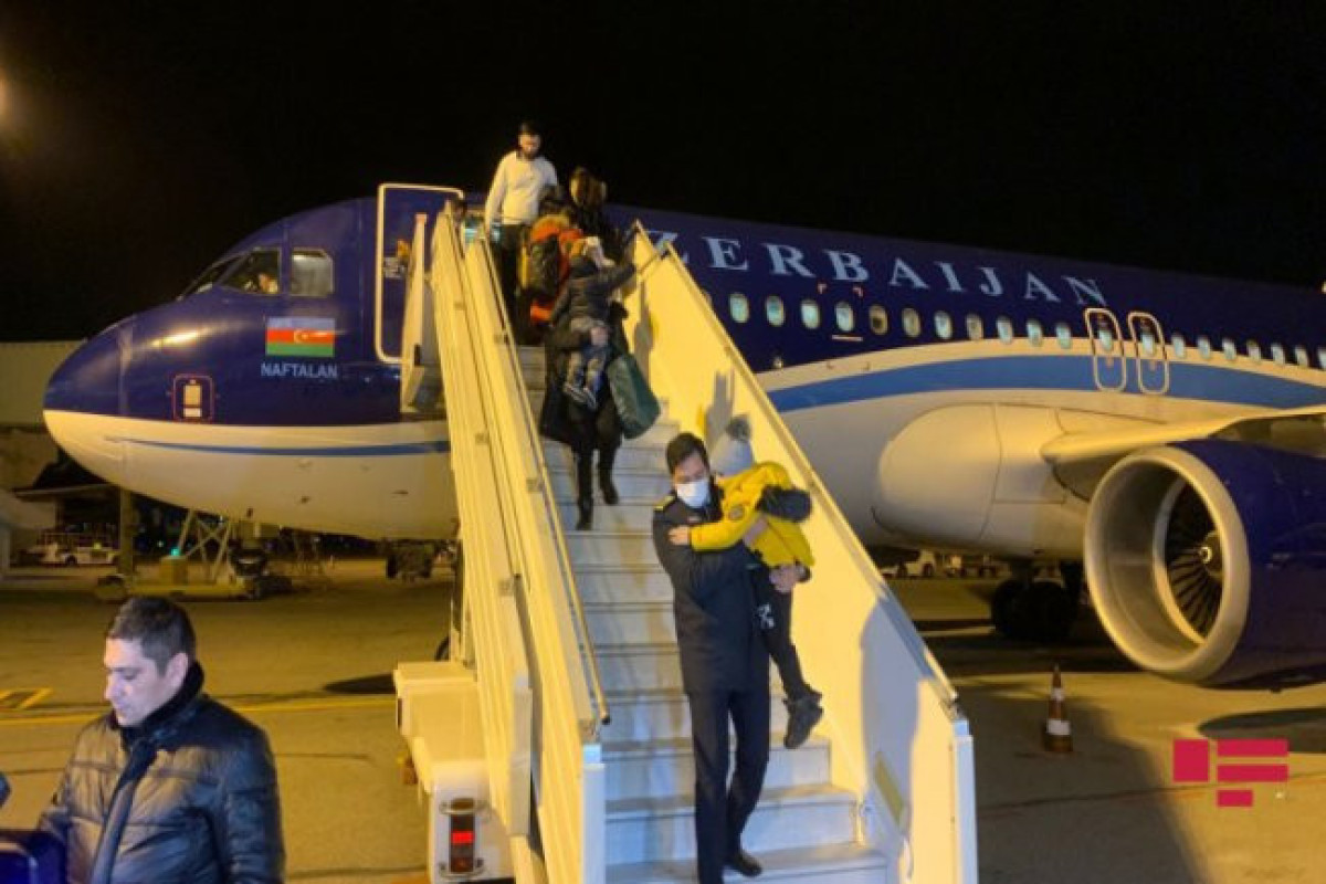 Number of Azerbaijani citizens evacuated from Ukraine last year disclosed